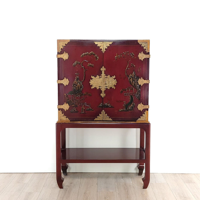 Chinoiserie Cabinet, U.S.A. circa 1960