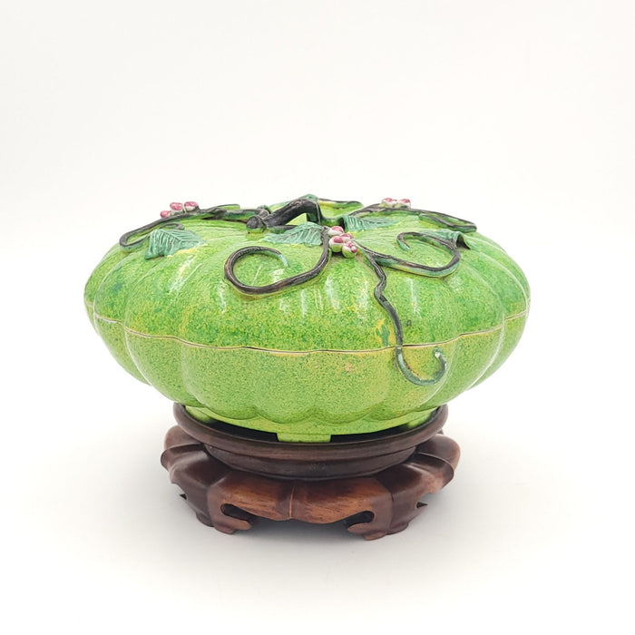 Chinese Porcelain Melon Box with Vine on Stand, circa 1870