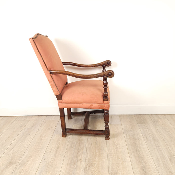 Pair of Similar Baroque Upholstered Armchairs in Walnut, France or Italy, Early 18th Century