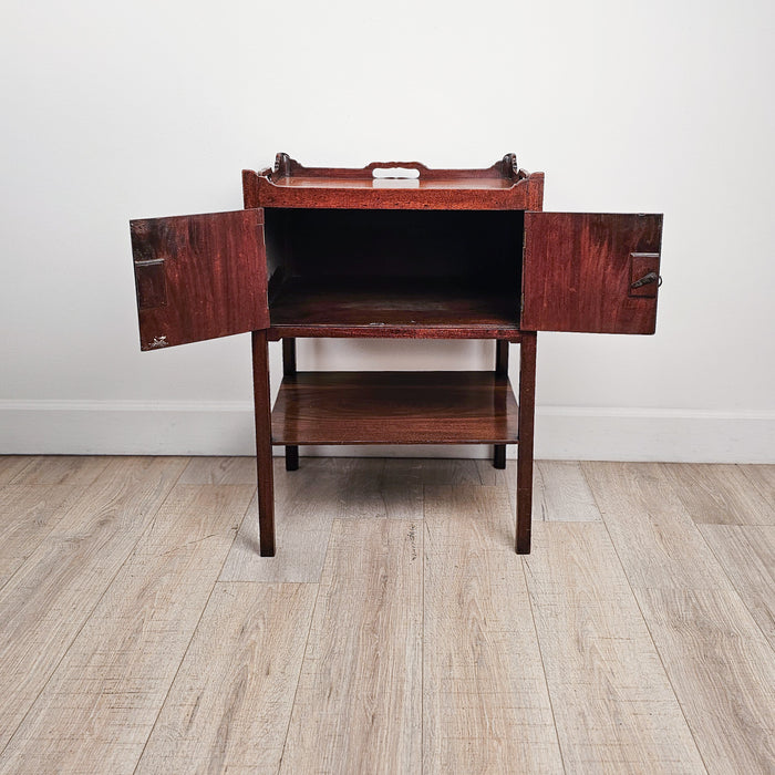 George III Period Mahogany Tray Top Commode, England circa 1790