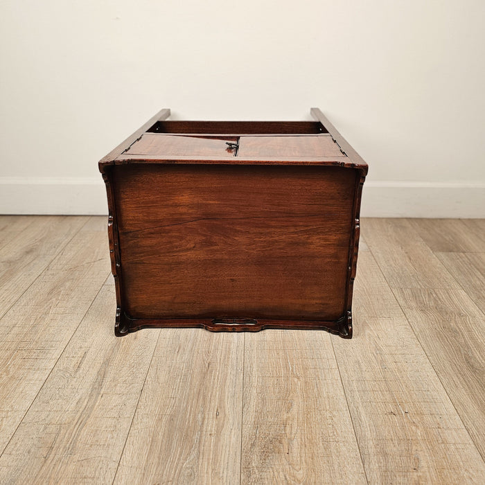 George III Period Mahogany Tray Top Commode, England circa 1790