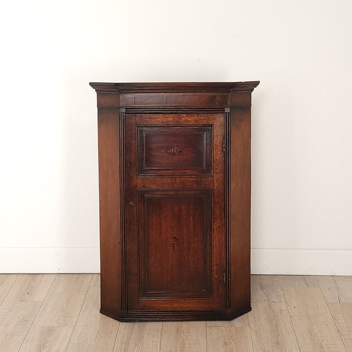 English Oak Hanging Corner Cupboard, circa 1800